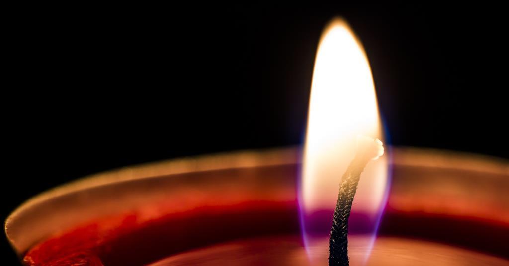 Is Burning A Candle A Chemical Reaction