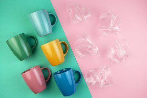 A photo of ceramic and plastic cups