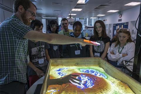 An image showing Participants in the Sutton Trust Summer School for Year 12